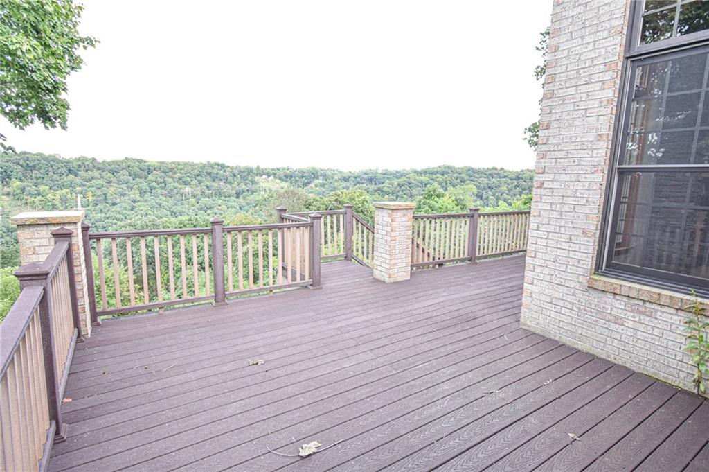 2137 John's Ridge Road Coraopolis, PA 15108 - Photo 18 of 20 Gallery Image 18