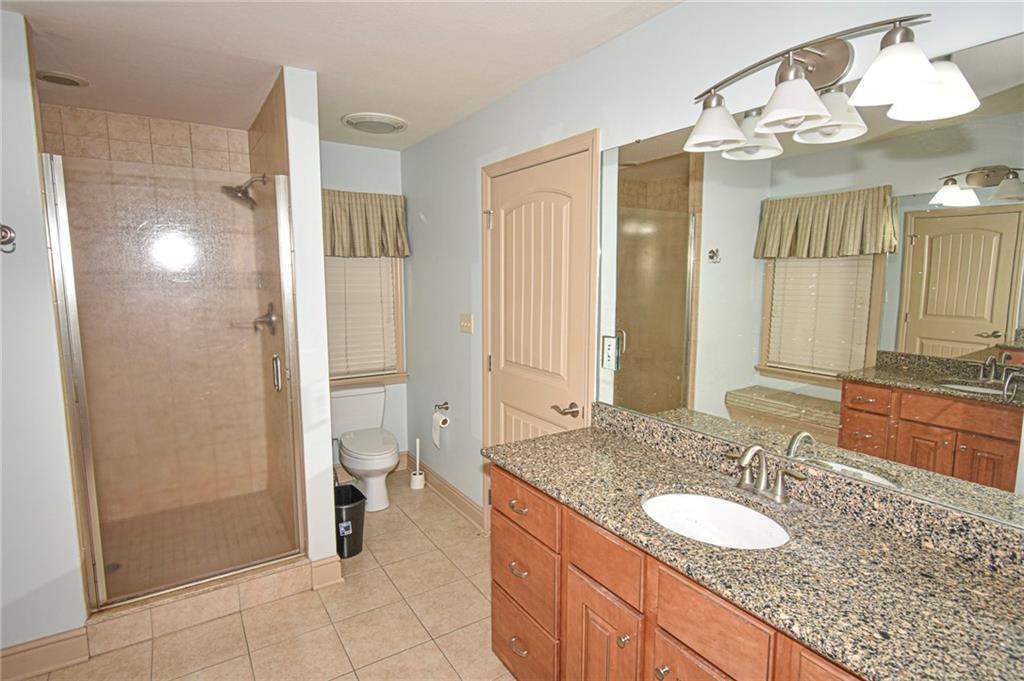 2137 John's Ridge Road Coraopolis, PA 15108 - Photo 9 of 20 Gallery Image 9