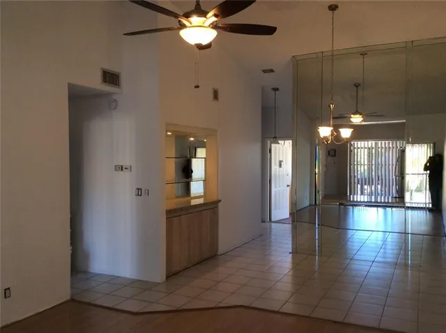 $2,100 | 2379 Southwest 15th Street, Unit 114, Deerfield Beach, FL 33442
