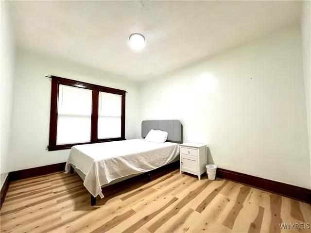 $1,150 | 1119 15th Street, Niagara Falls, NY 14301