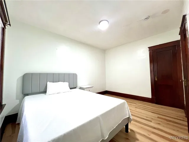 $1,150 | 1119 15th Street, Niagara Falls, NY 14301