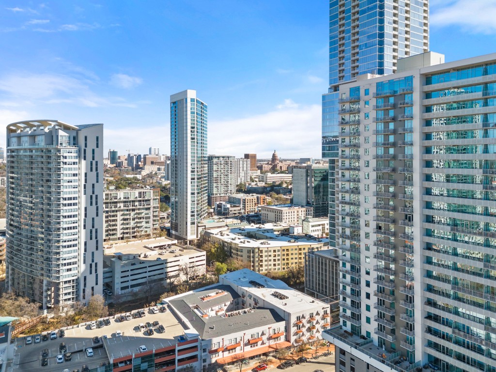 222 West Avenue, Unit 2012 Austin, TX 78701 - Photo 35 of 37 a picture of city view