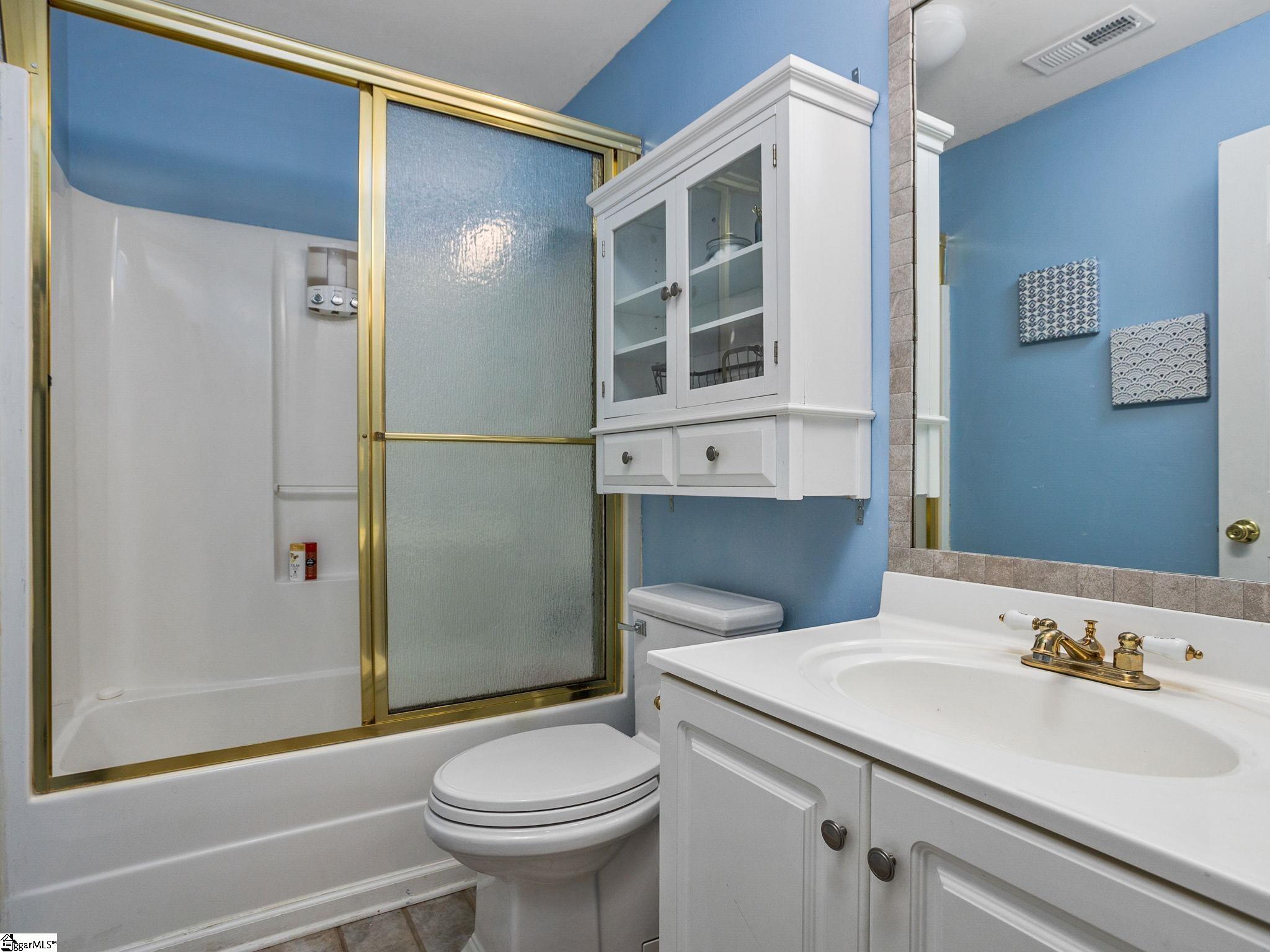 100 Gregory Drive Greer, SC 29650 - Photo 21 of 35 Gallery Image 21