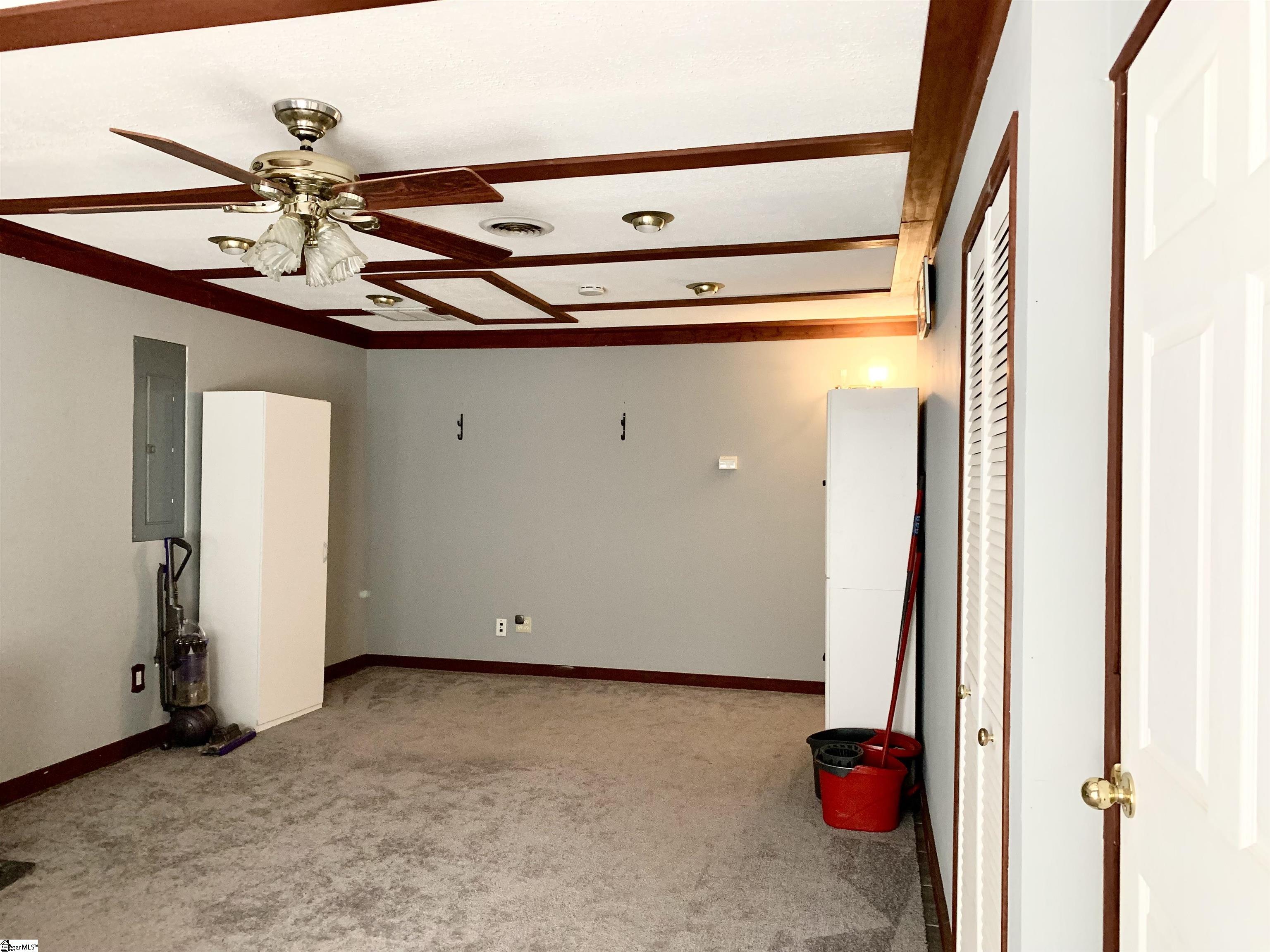 100 Gregory Drive Greer, SC 29650 - Photo 25 of 35 Gallery Image 25