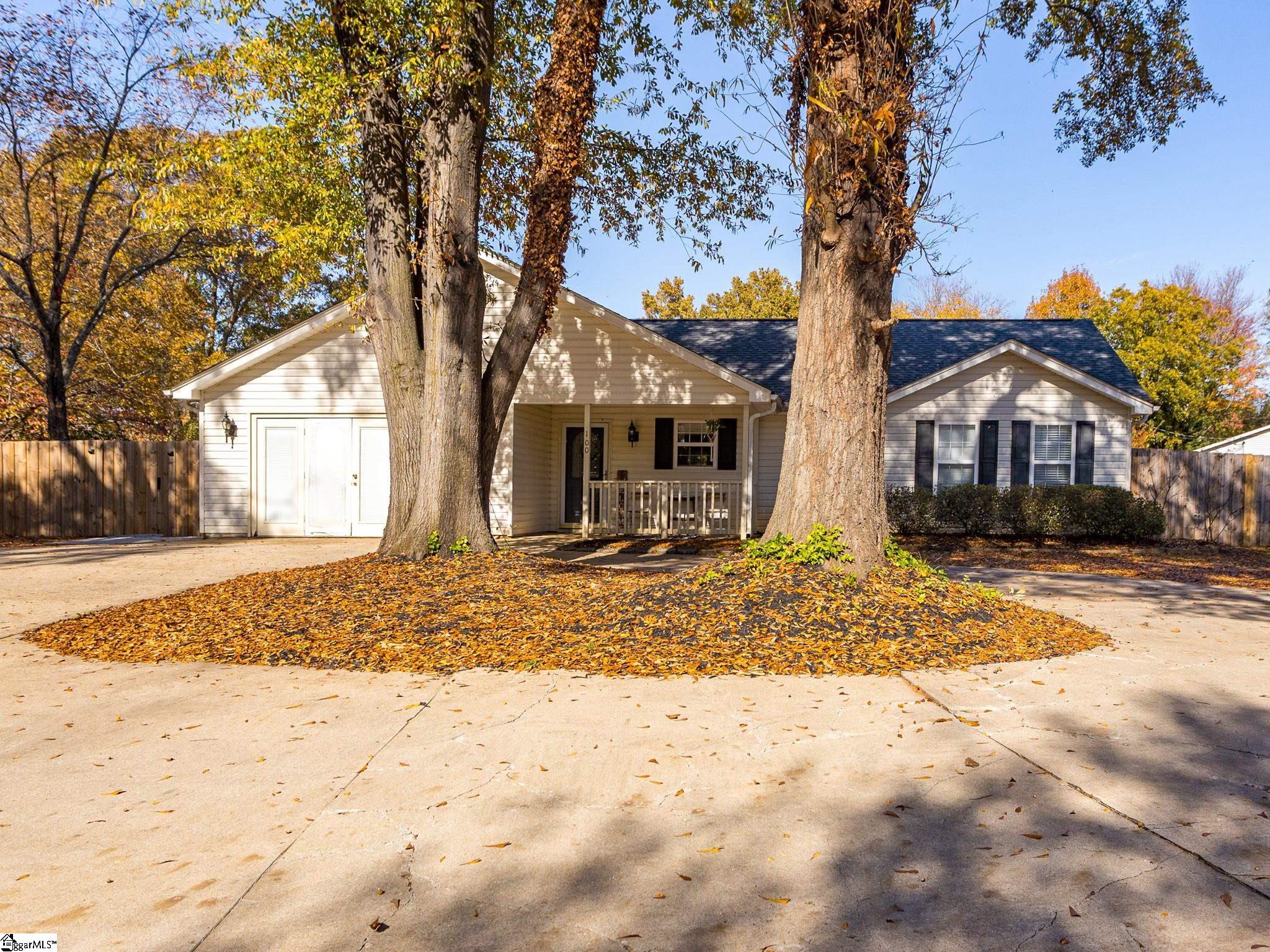100 Gregory Drive Greer, SC 29650 - Photo 3 of 35 Gallery Image 3