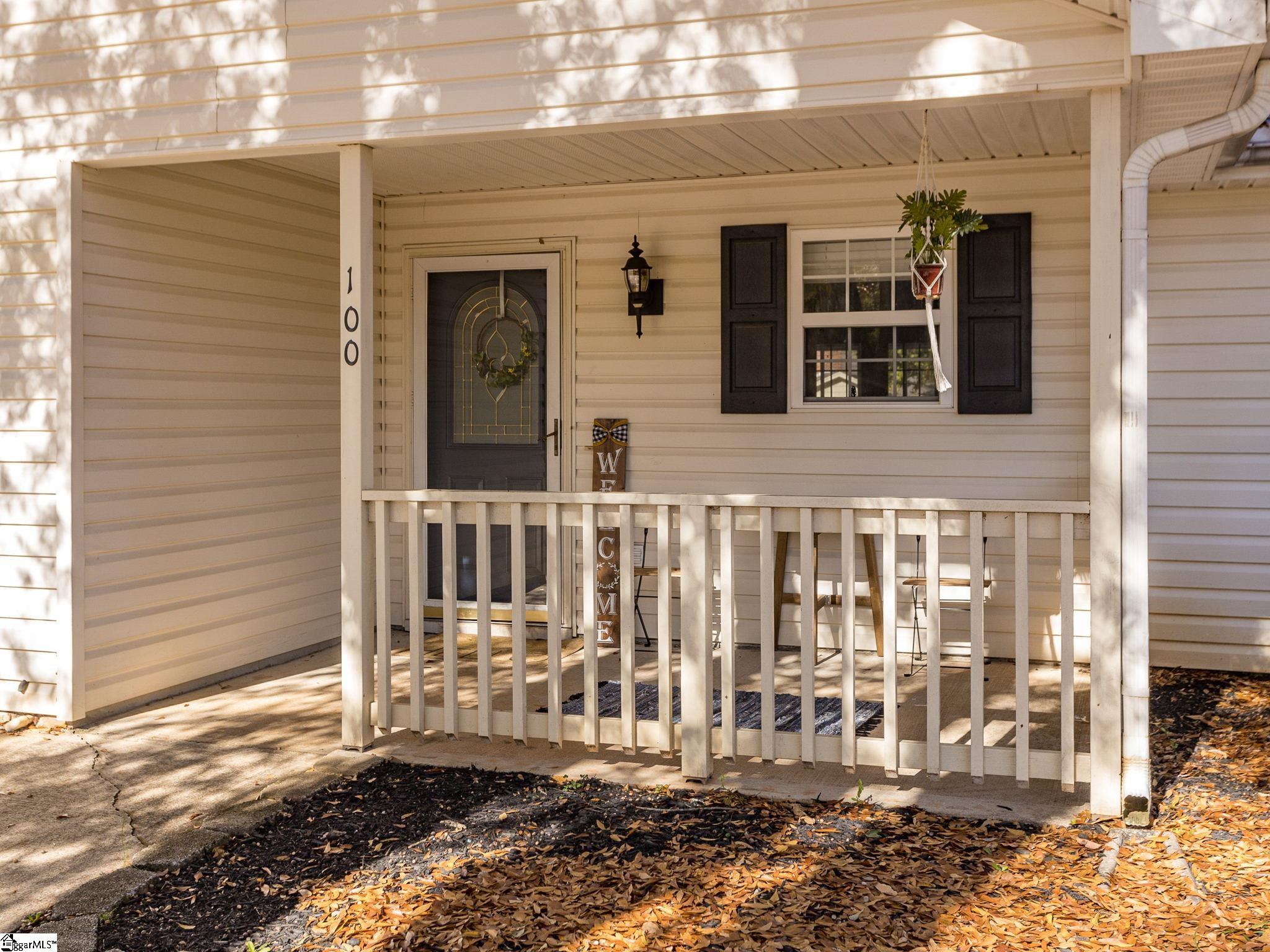 100 Gregory Drive Greer, SC 29650 - Photo 4 of 35 Gallery Image 4