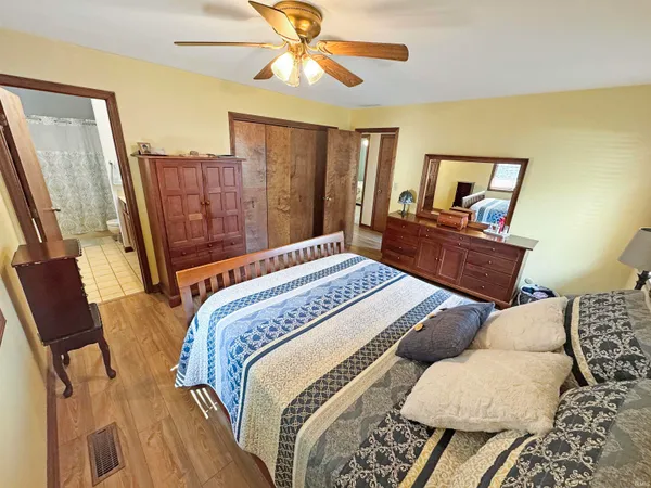 $283,000 | 7711 Woodland Drive, Newburgh, IN 47630