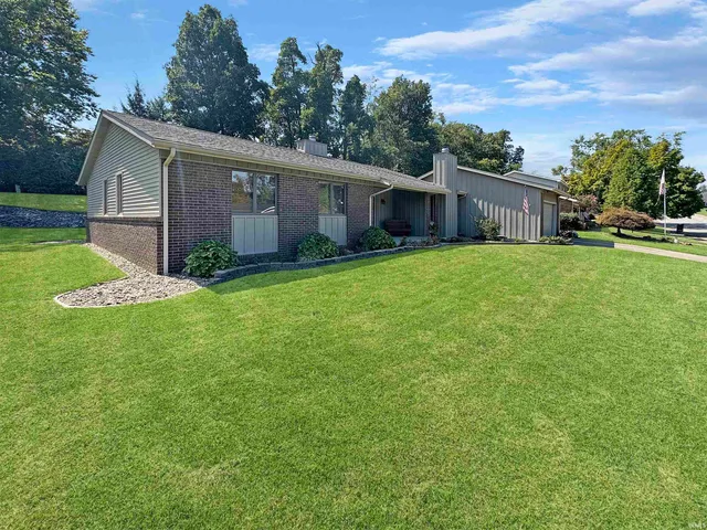 $285,000 | 7711 Woodland Drive, Newburgh, IN 47630