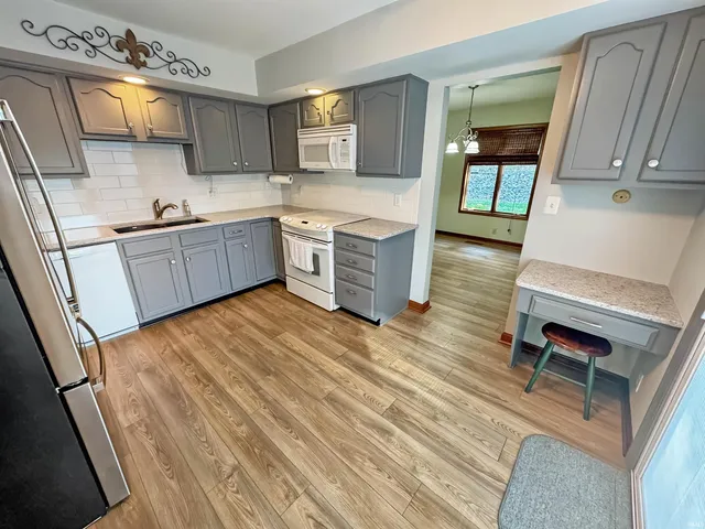 $285,000 | 7711 Woodland Drive, Newburgh, IN 47630