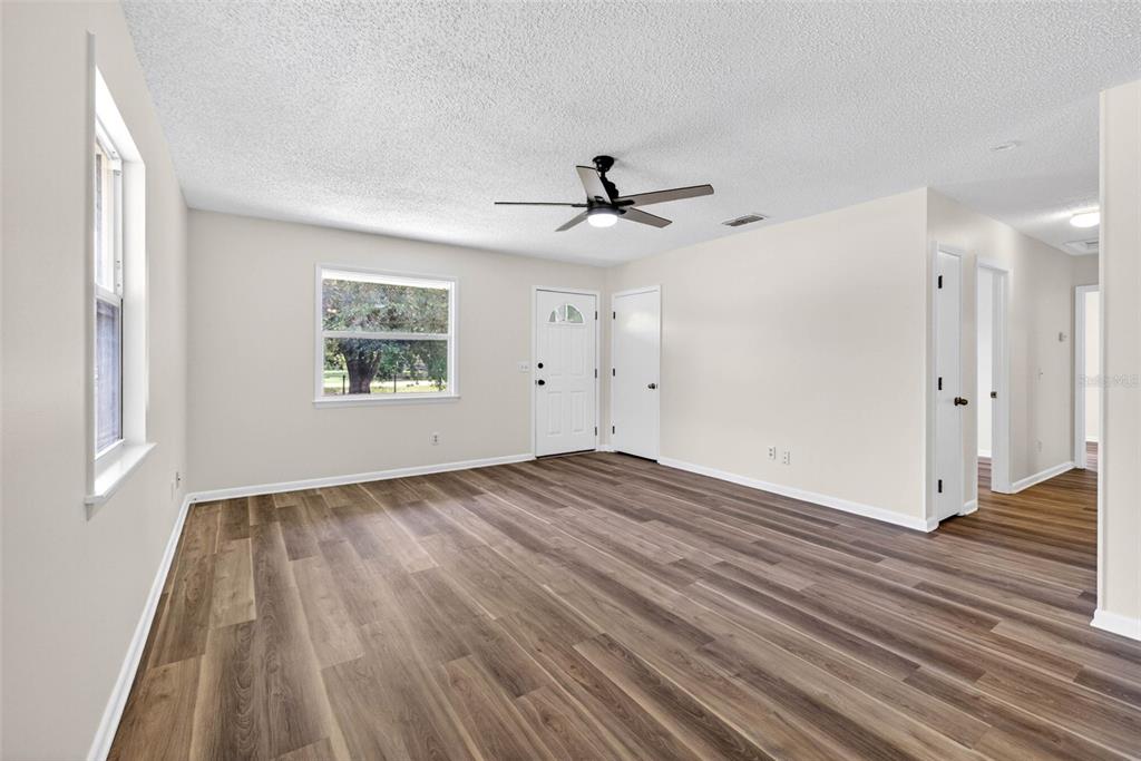 39901 Otis Allen Road Zephyrhills, FL 33540 - Photo 18 of 59