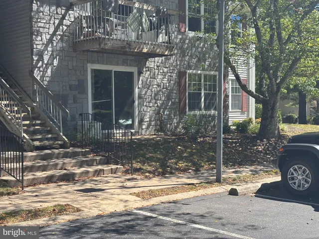 $2,000 | 34 Barberry Court, Lawrence Township, NJ 08648