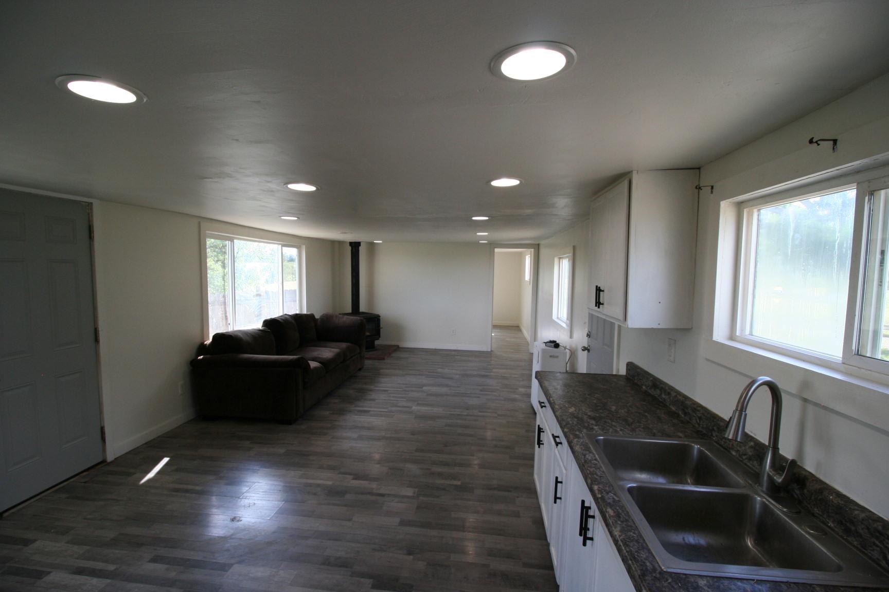 14399 Coal Pit Road Igo, CA 96047 - Photo 4 of 10