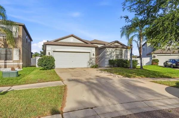 $415,000 | 10910 Whittney Chase Drive, Riverview, FL 33579
