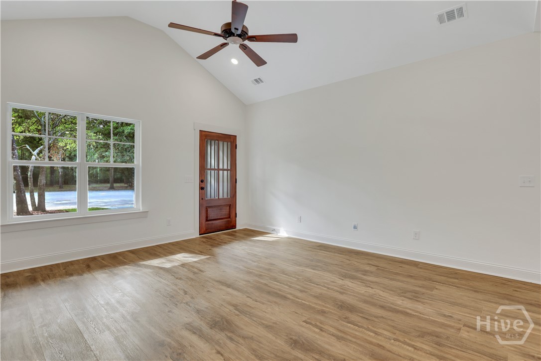 117 B Whitehall Avenue Rincon, GA 31326 - Photo 4 of 15