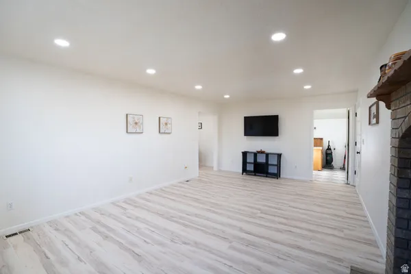 $349,900 | 470 North 400 East, Roosevelt, UT 84066