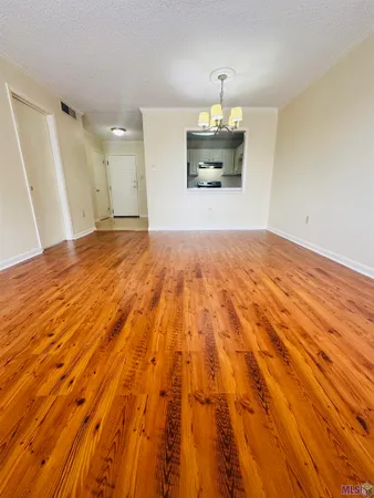 $67,000 | 4735 Government Street, Unit 315, Baton Rouge, LA 70806
