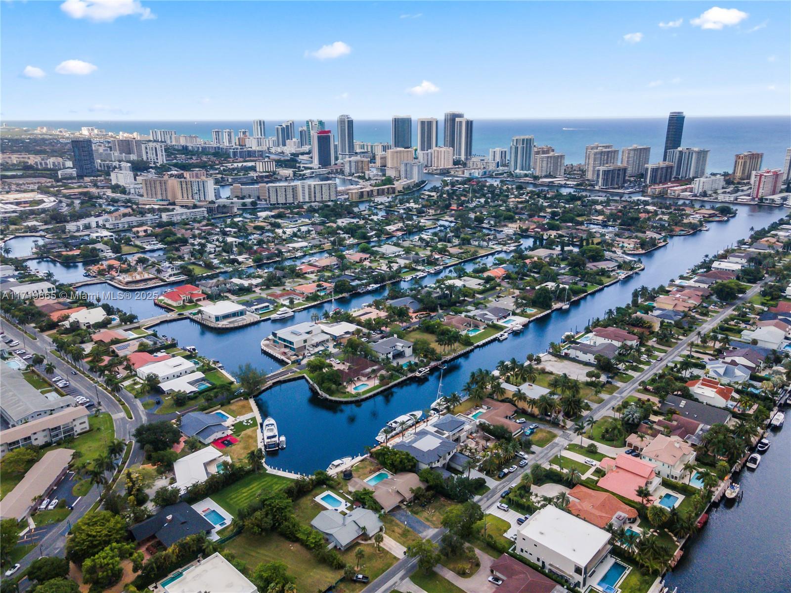 496 Holiday Drive Hallandale Beach, FL 33009 - Photo 3 of 12