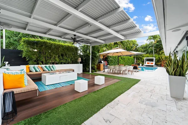 $10,850 | 2617 Bayview Drive, Fort Lauderdale, FL 33306