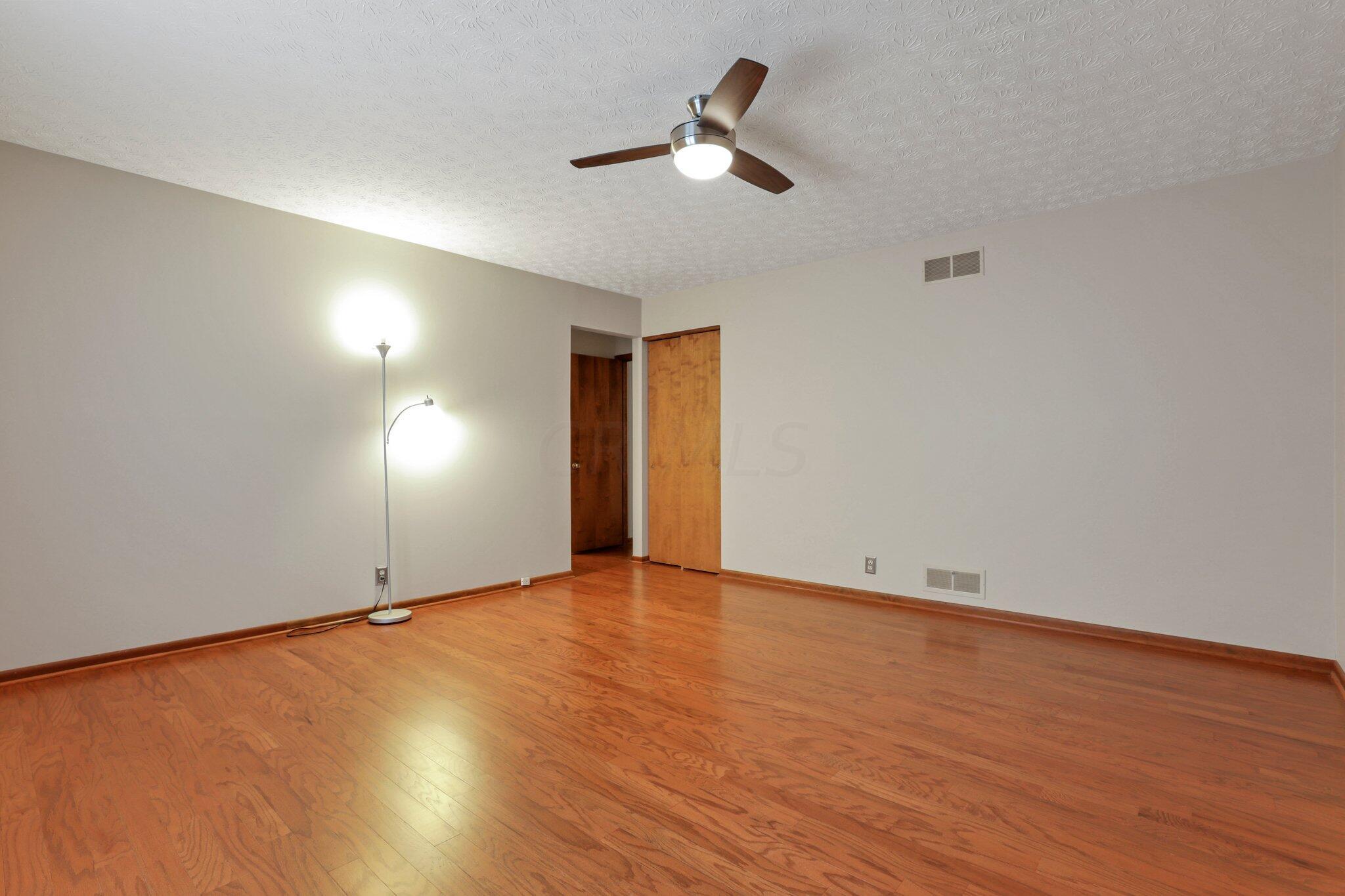 5611 Wilcox Road Dublin, OH 43016 - Photo 22 of 48 Master Bedroom