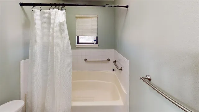 $318,000 | 514 North Vicha Road, Axtell, TX 76624