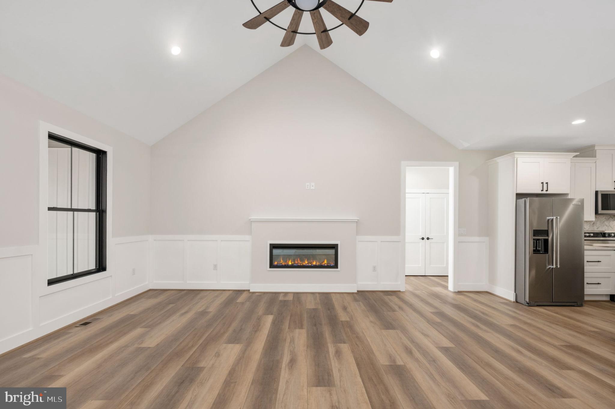 9960 Meetze Road Midland, VA 22728 - Photo 14 of 23 view of electric FP wall