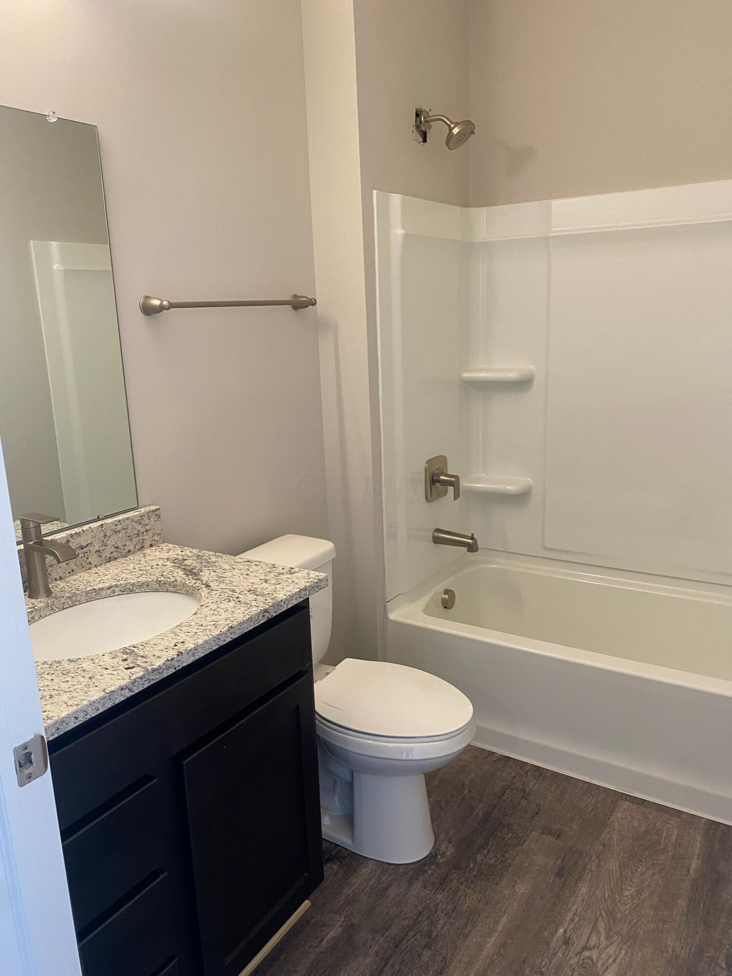 240 Lenell Loop Delaware, OH 43015 - Photo 7 of 11 240 Lenell Loop Hall bath