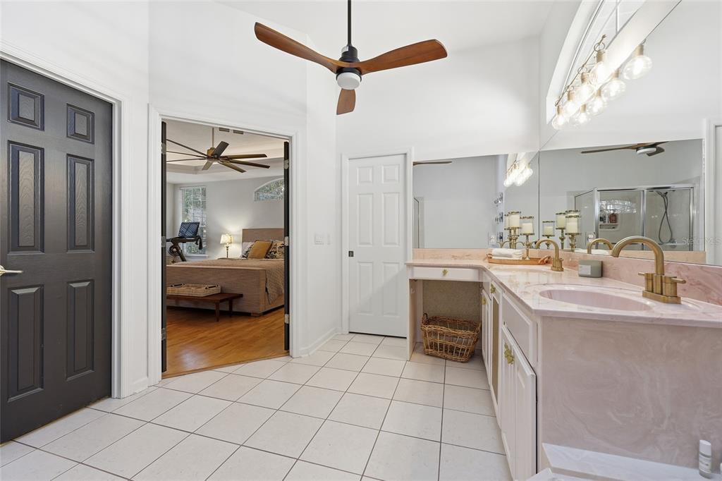 2916 Southwest 98 Way Gainesville, FL 32608 - Photo 17 of 37