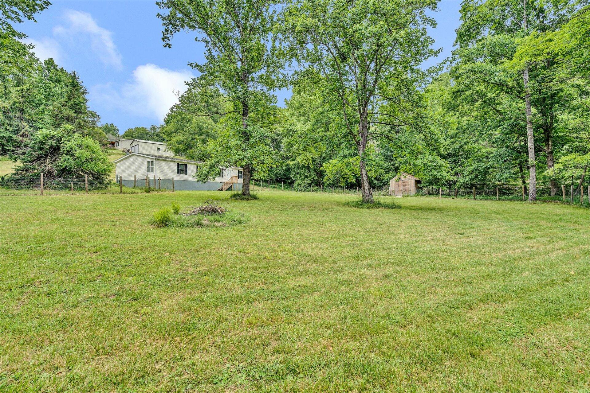 103 Summitt Ridge Drive Blue Ridge, VA 24064 - Photo 32 of 36 B4A302D5-C671-47B5-A412-7EC184BD2330