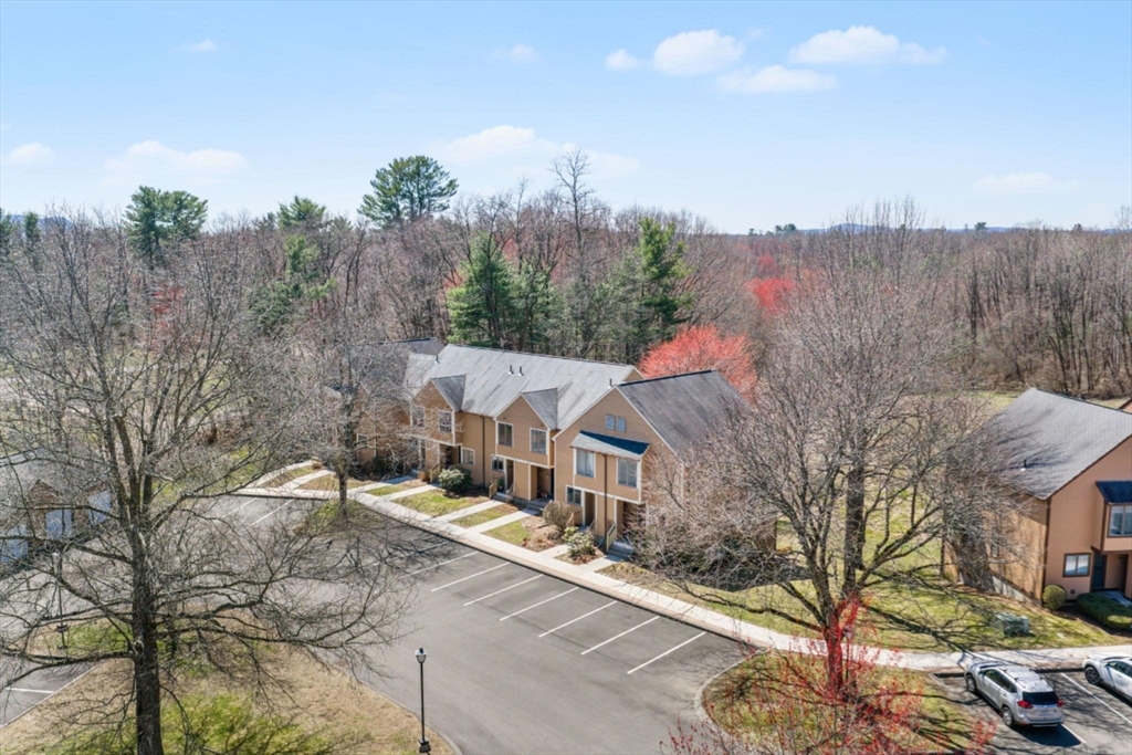 575 Bridge Road, Unit 113 Northampton, MA 01062 - Photo 8 of 40 Gallery Image 8
