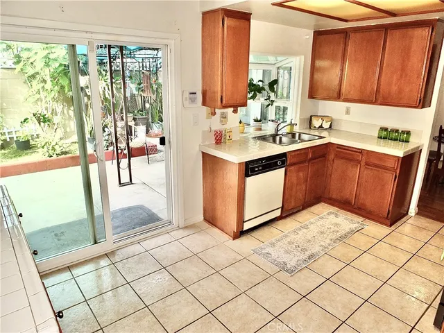 $825,000 | 15121 Rancho Clemente Drive, Paramount, CA 90723