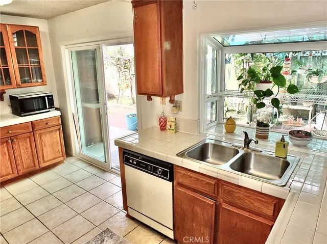 $825,000 | 15121 Rancho Clemente Drive, Paramount, CA 90723