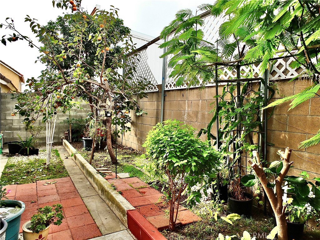 15121 Rancho Clemente Drive Paramount, CA 90723 - Photo 36 of 40