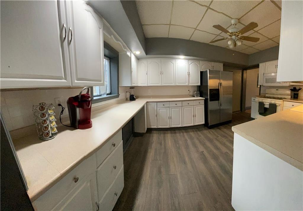 2133 Brighton Road Pittsburgh, PA 15212 - Photo 5 of 17 Airbnb Photo