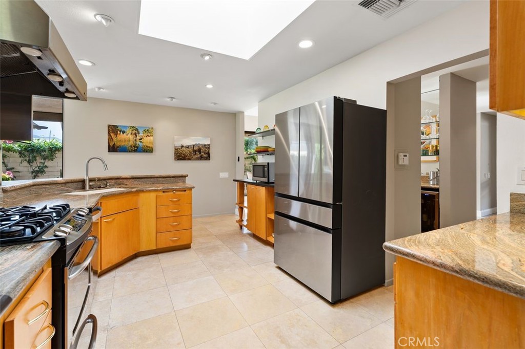 35 Duke Drive Rancho Mirage, CA 92270 - Photo 14 of 35