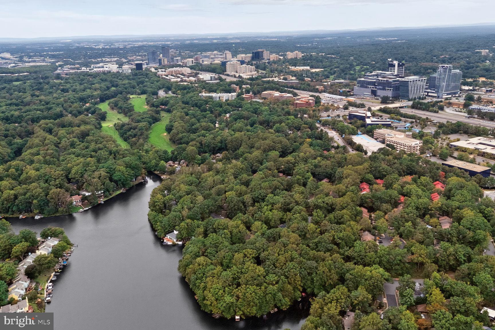 2003 Upper Lake Drive Reston, VA 20191 - Photo 53 of 57 Gallery Image 53