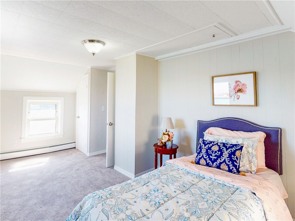 317 Riverside Street Portsmouth, RI 02871 - Photo 14 of 29