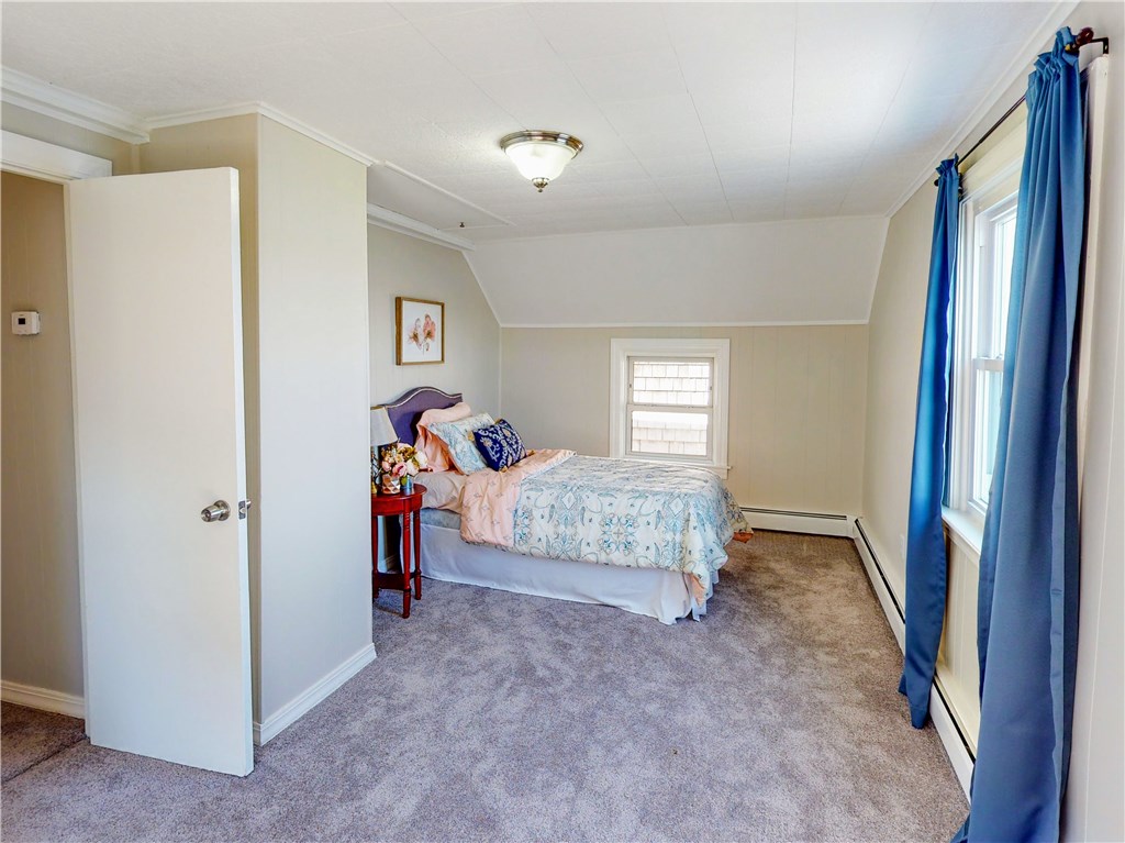 317 Riverside Street Portsmouth, RI 02871 - Photo 15 of 29