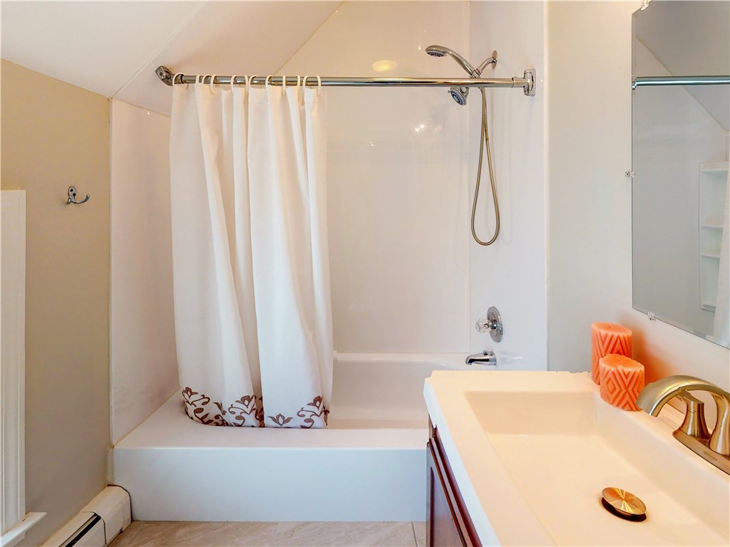 317 Riverside Street Portsmouth, RI 02871 - Photo 19 of 29