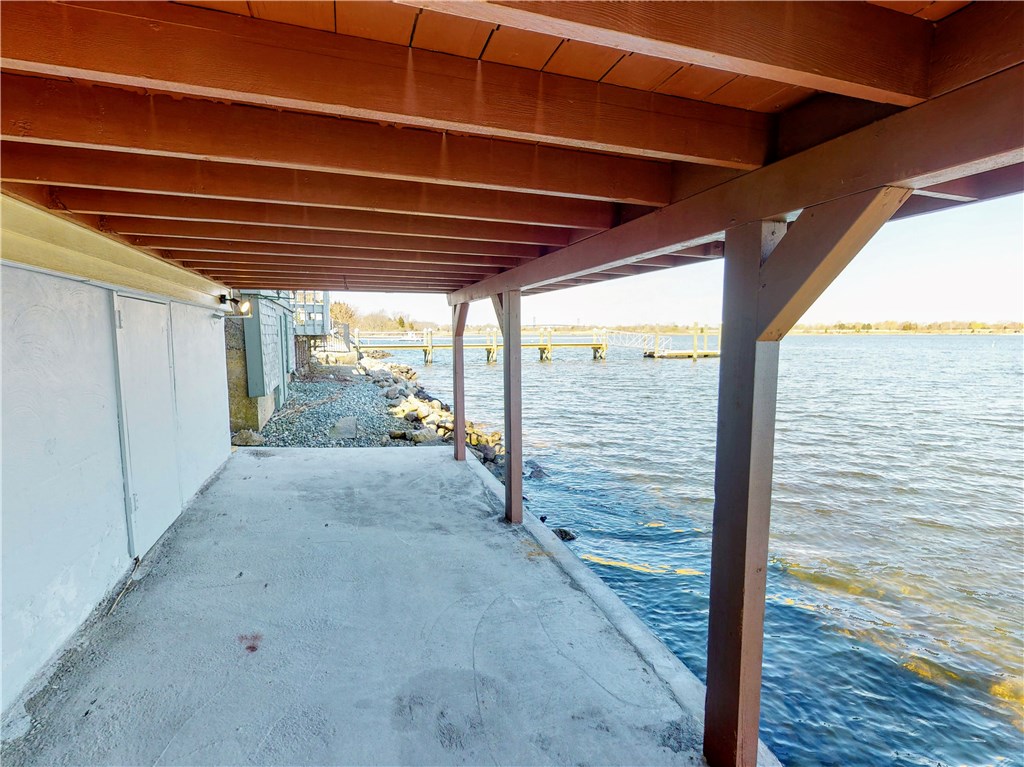 317 Riverside Street Portsmouth, RI 02871 - Photo 24 of 29