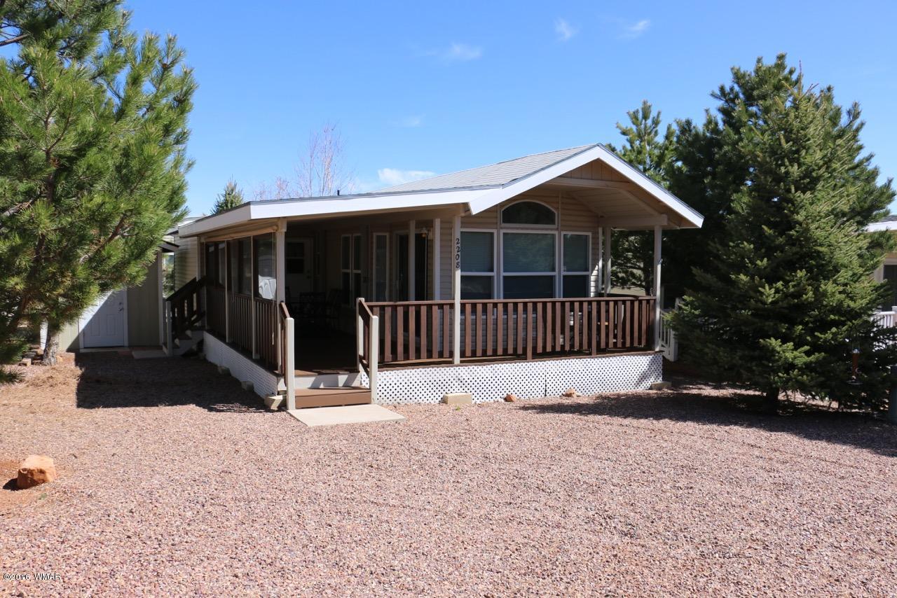 2208 Wrangler Way Overgaard, AZ 85933 - Photo 23 of 43
