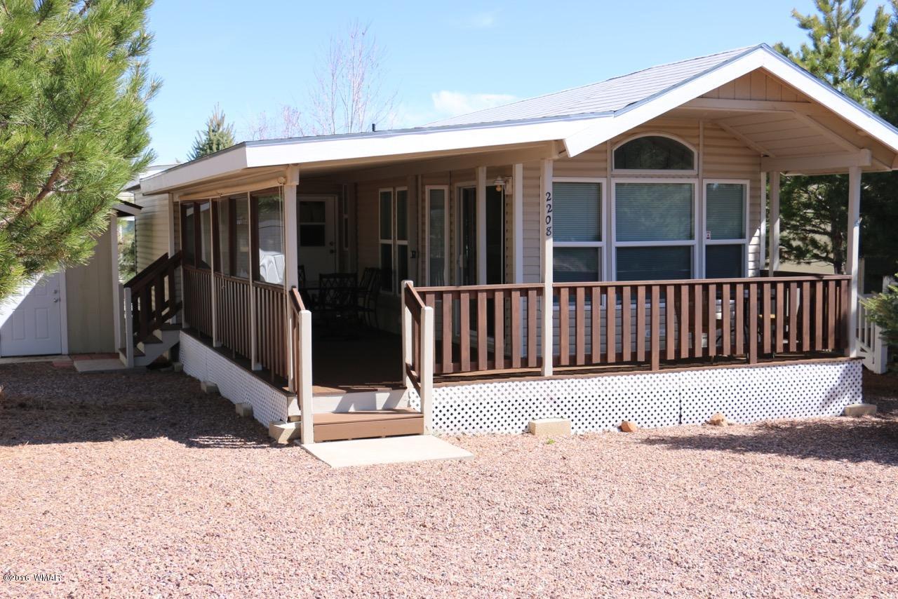 2208 Wrangler Way Overgaard, AZ 85933 - Photo 24 of 43