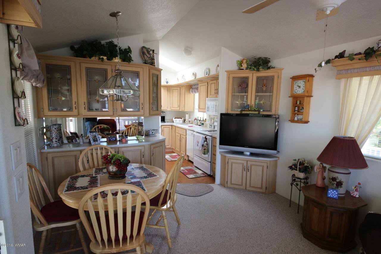 2208 Wrangler Way Overgaard, AZ 85933 - Photo 5 of 43