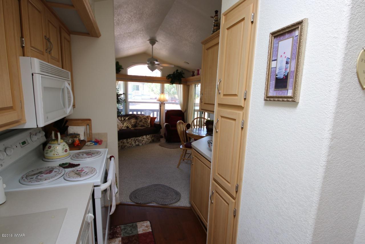 2208 Wrangler Way Overgaard, AZ 85933 - Photo 8 of 43