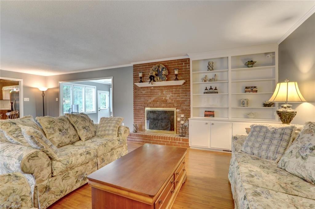 311 South Edgewood Road Eden, NC 27288 - Photo 8 of 27 Gallery Image 8