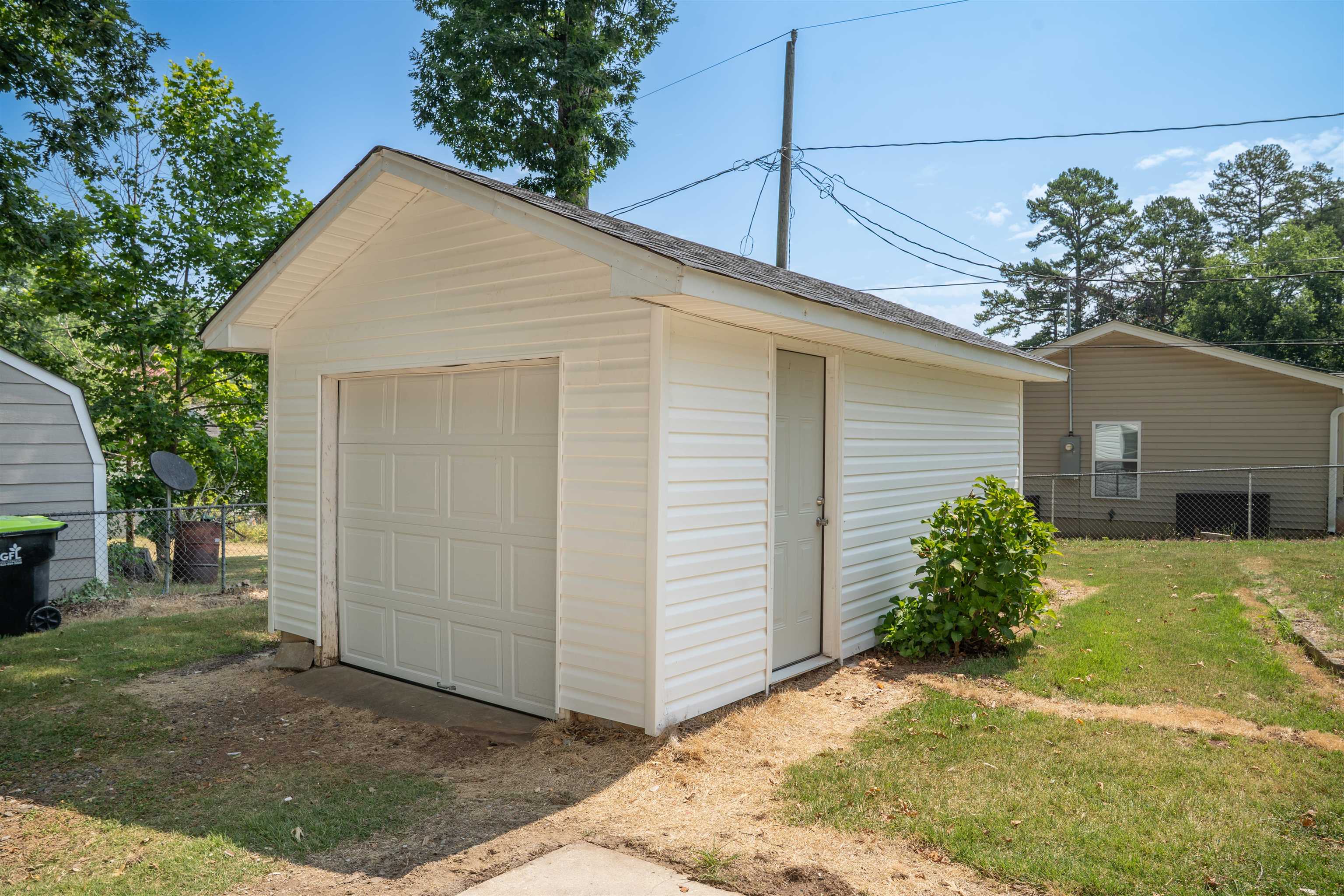 113 Oakleaf Drive Landrum, SC 29356 - Photo 27 of 34