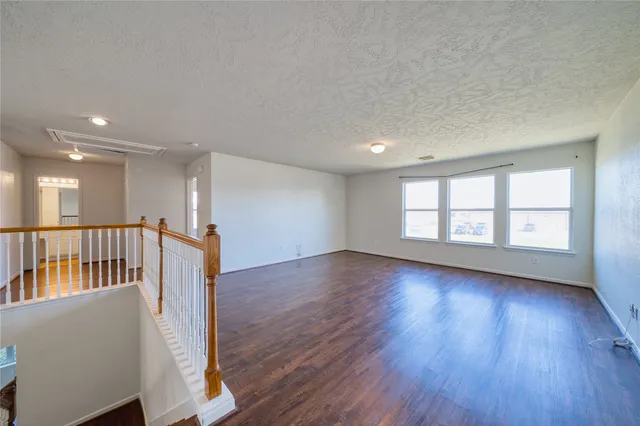 $2,600 | 6610 Autumn Sunset Lane, Spring, TX 77379