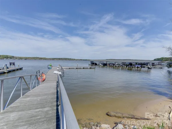 $590,000 | 15229 Windward Lane, Lancaster, SC 29720