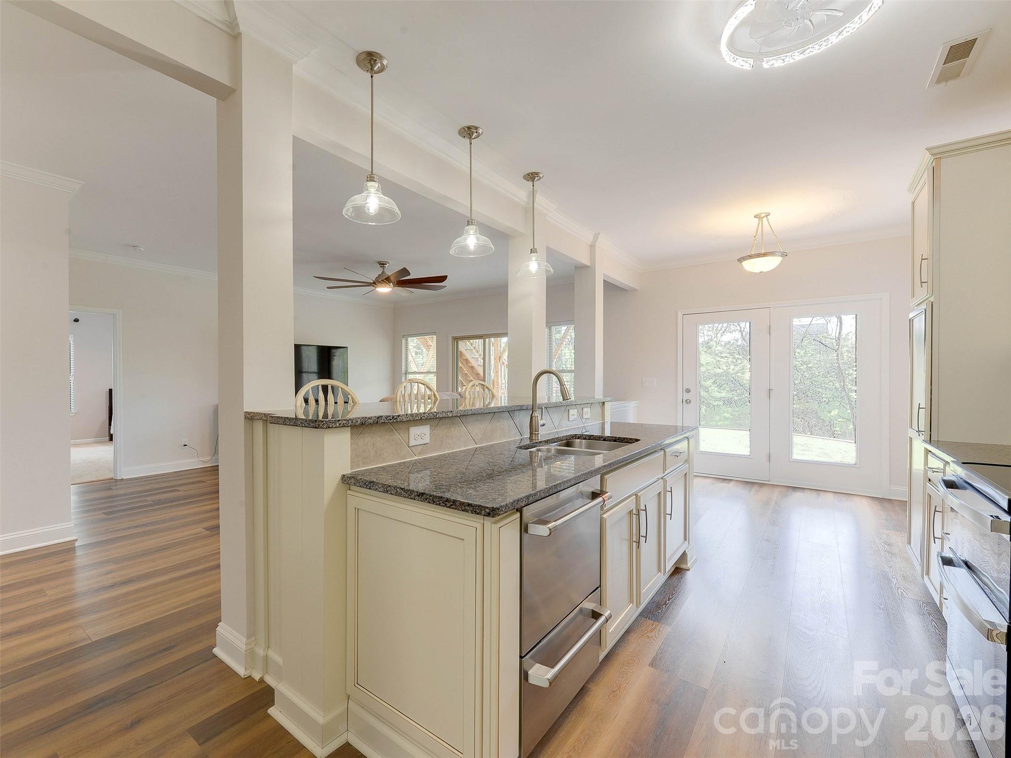 15229 Windward Lane Lancaster, SC 29720 - Photo 9 of 48