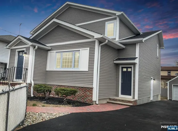 $4,295 | 61 Chestnut Street, Unit 2, Lodi, NJ 07644