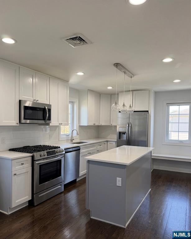 61 Chestnut Street, Unit 2 Lodi, NJ 07644 - Photo 2 of 23